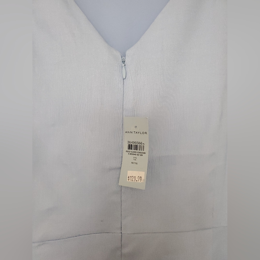 Ann Taylor The V-Back Boatneck Midi Dress in Linen Twill - Picture 5 of 7
